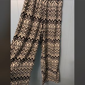Wide leg patterned pants